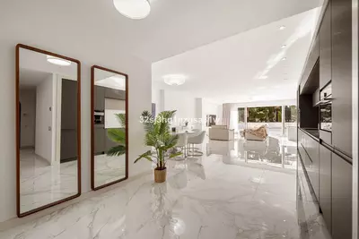 Middle Floor Apartment in Marbella