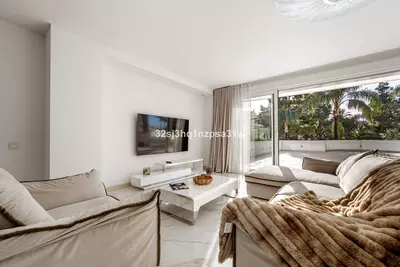 Middle Floor Apartment in Marbella