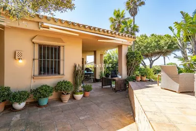 Detached Villa in Marbella