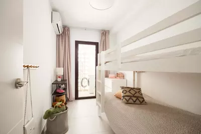 Middle Floor Apartment in Nueva Andalucía