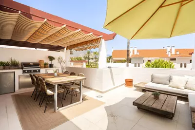 Middle Floor Apartment in Nueva Andalucía