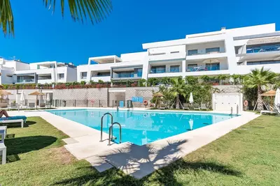 Middle Floor Apartment in Selwo