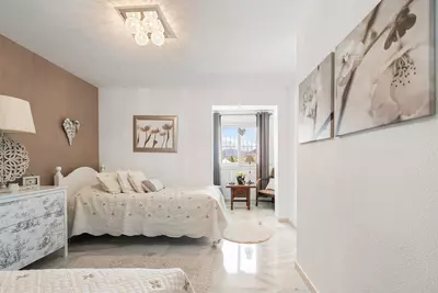 Townhouse in Nueva Andalucía