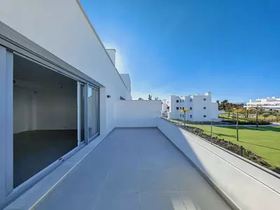 Middle Floor Apartment in Cancelada