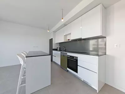 Middle Floor Apartment in Cancelada