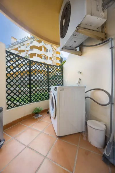Middle Floor Apartment in Nueva Andalucía