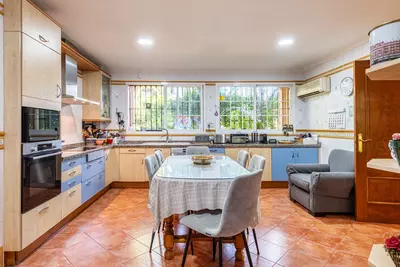 Detached Villa in Nueva Andalucía