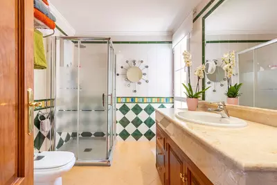 Detached Villa in Nueva Andalucía