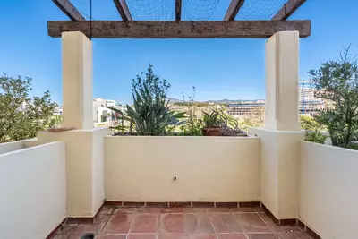 Middle Floor Apartment in Selwo