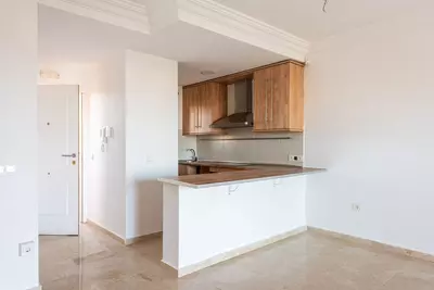 Middle Floor Apartment in Selwo