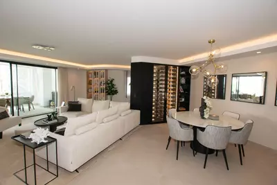 Middle Floor Apartment in Puerto Banús