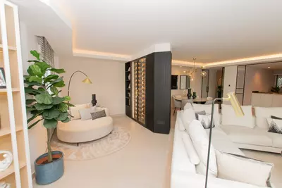 Middle Floor Apartment in Puerto Banús