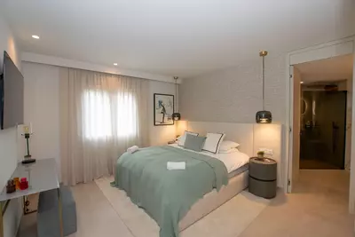 Middle Floor Apartment in Puerto Banús