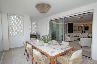 Middle Floor Apartment in Puerto Banús