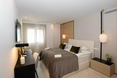 Middle Floor Apartment in Puerto Banús