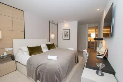 Middle Floor Apartment in Puerto Banús