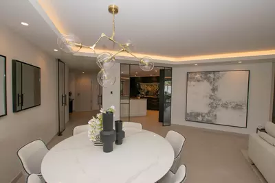 Middle Floor Apartment in Puerto Banús