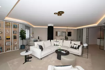 Middle Floor Apartment in Puerto Banús