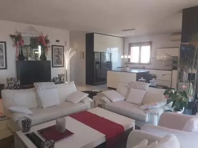 Middle Floor Apartment in Marbella
