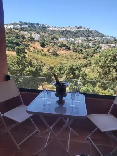 Middle Floor Apartment in Marbella