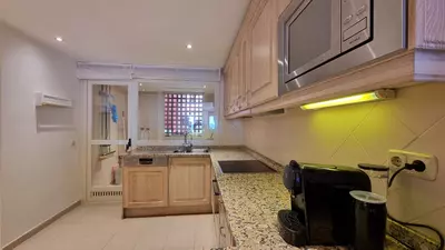 Middle Floor Apartment in Estepona
