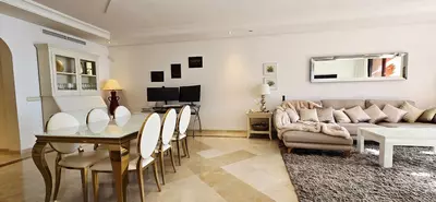 Middle Floor Apartment in Estepona