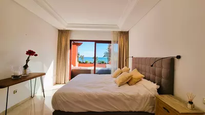 Middle Floor Apartment in Estepona
