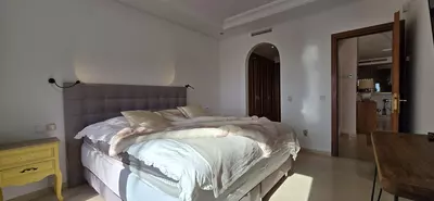 Middle Floor Apartment in Estepona