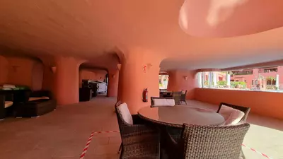 Middle Floor Apartment in Estepona