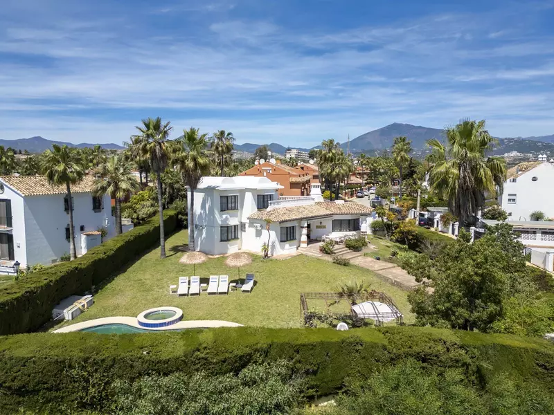 Detached Villa in Atalaya