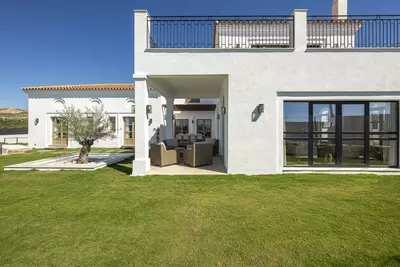 Detached Villa in Estepona