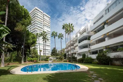 Middle Floor Apartment in Río Real