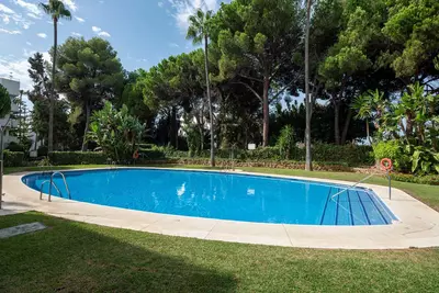 Middle Floor Apartment in Río Real