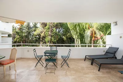 Middle Floor Apartment in Río Real