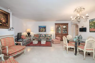 Middle Floor Apartment in Río Real