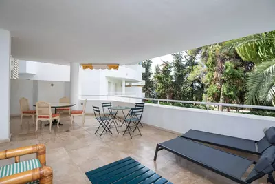 Middle Floor Apartment in Río Real