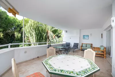 Middle Floor Apartment in Río Real