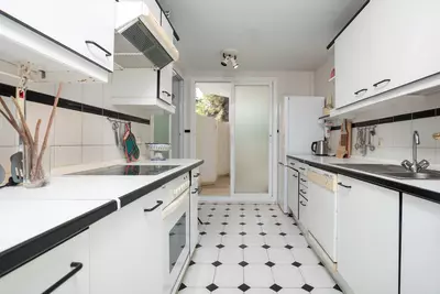 Middle Floor Apartment in Río Real