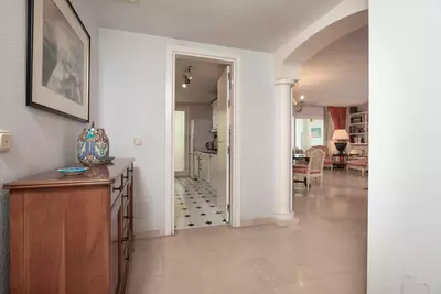 Middle Floor Apartment in Río Real
