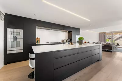 Duplex in Nueva Andalucía