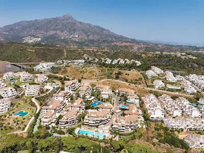 Duplex in Nueva Andalucía
