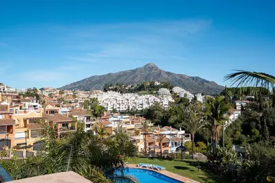 Townhouse in Nueva Andalucía