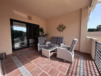 Middle Floor Apartment in Puerto Banús