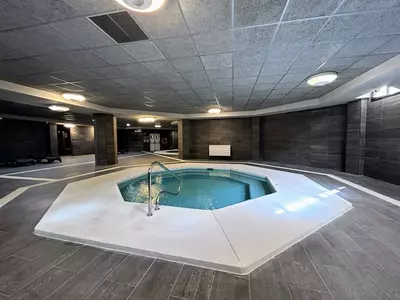 Middle Floor Apartment in Puerto Banús