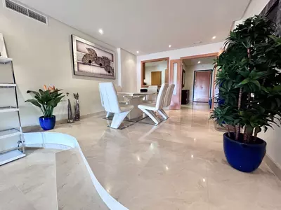 Middle Floor Apartment in Puerto Banús