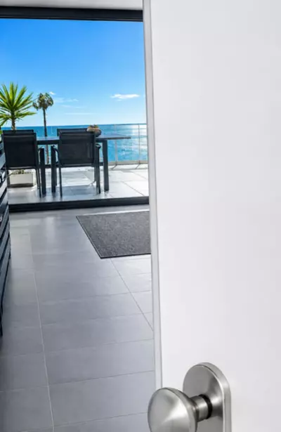 Middle Floor Apartment in Manilva