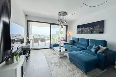 Middle Floor Apartment in Manilva