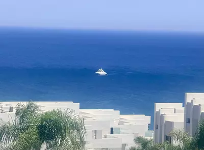 Middle Floor Apartment in Manilva