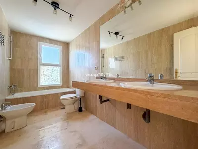 Middle Floor Apartment in Elviria