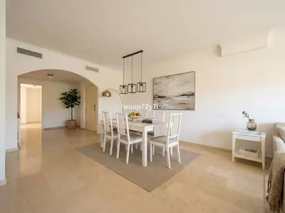Middle Floor Apartment in Elviria